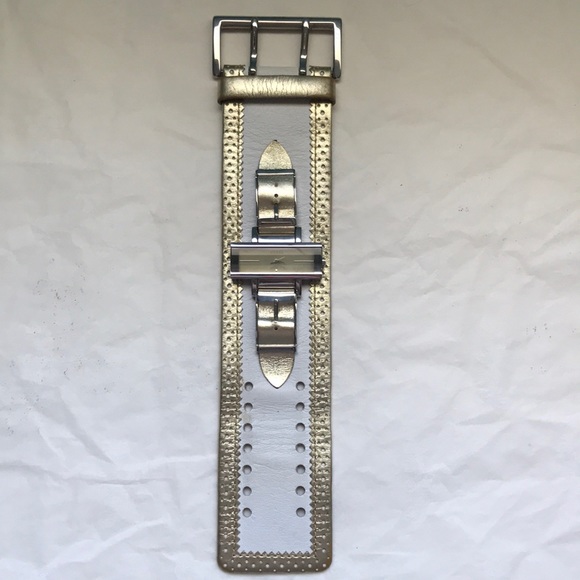 Guess Gold & white leather watch cuff bracelet - Picture 4 of 16
